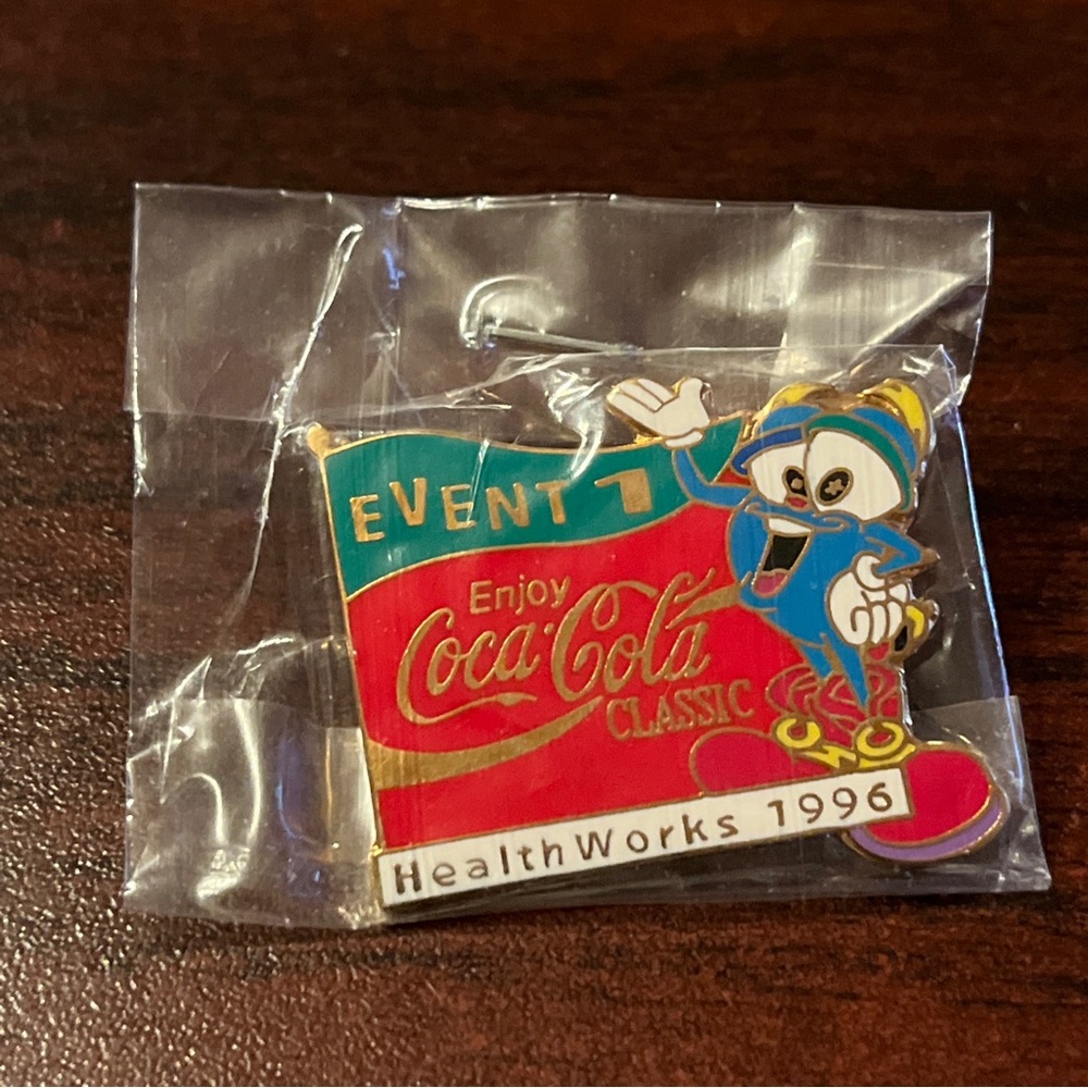 Vintage Coca-Cola Coke Healthworks 1996 Atlanta Olympics Izzy Lapel Hat Pin‎